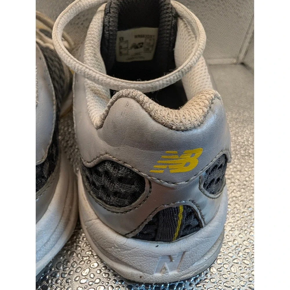 New Balance 550 Womens Grey Silver Yellow Running Shoes WR550GSY Size 8